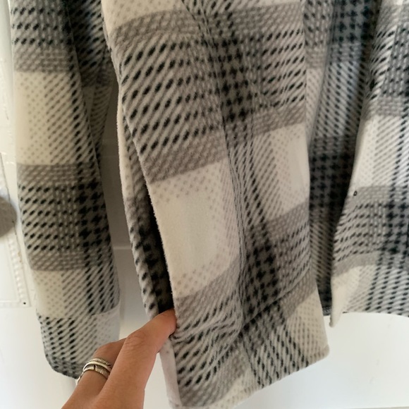 O’Neill Fleece Flannel - Picture 3 of 5